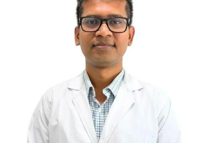 Dr. Pravin Khandare, Surgical Oncology specialist