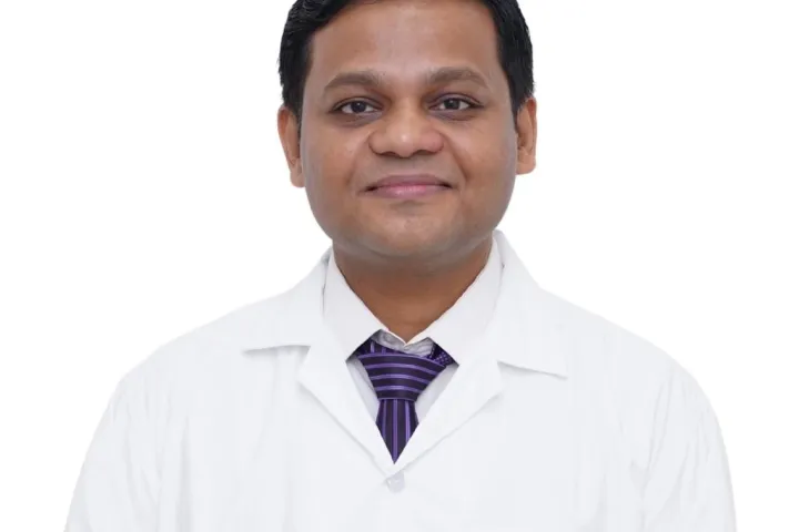 Dr. Vinit Paliwal, Peripheral Vascular Surgery specialist